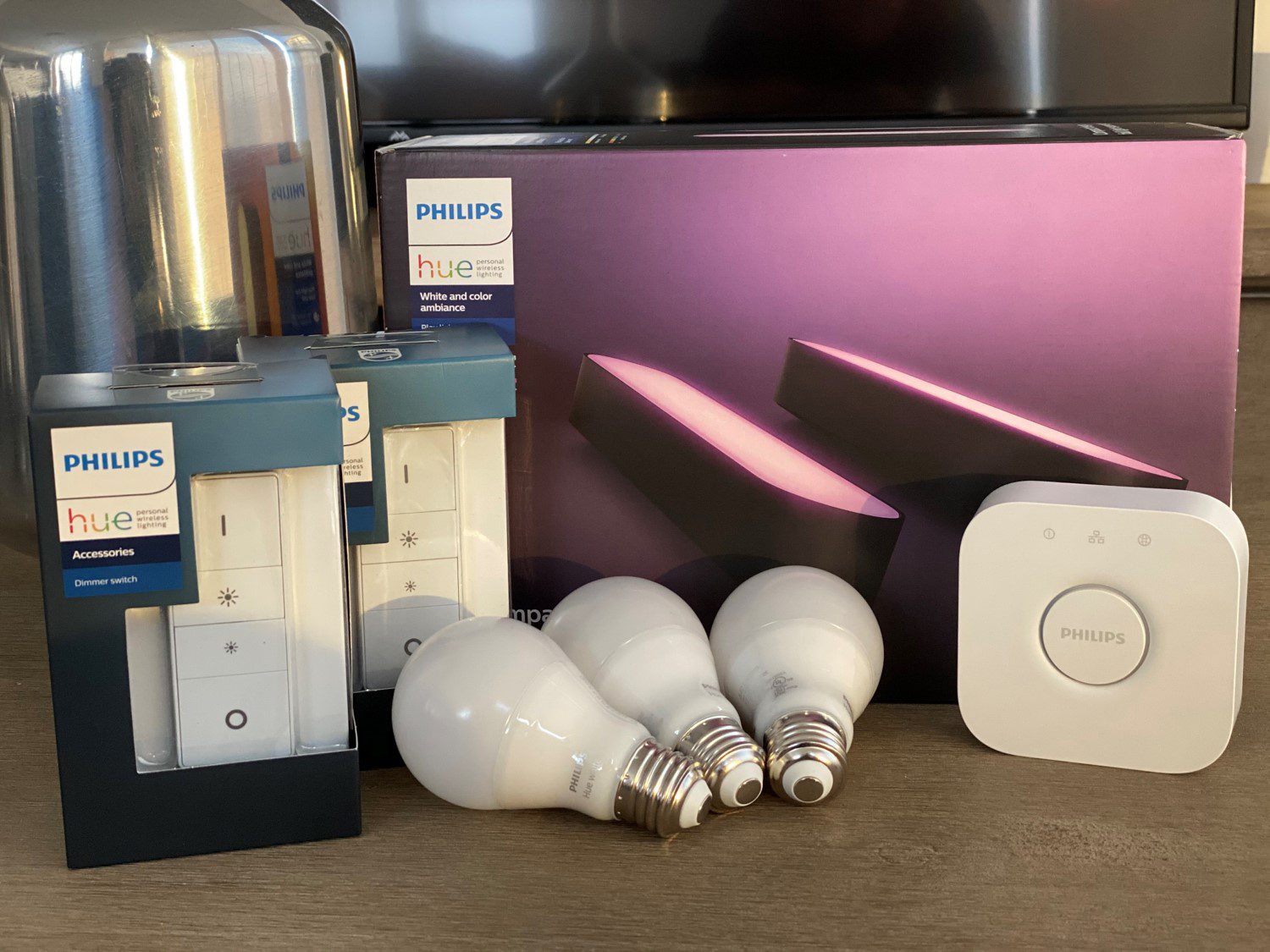 Best Entertainment Smart Home Devices Under $50 in 2026: Philips Hue vs Eufy Smart Bulbs