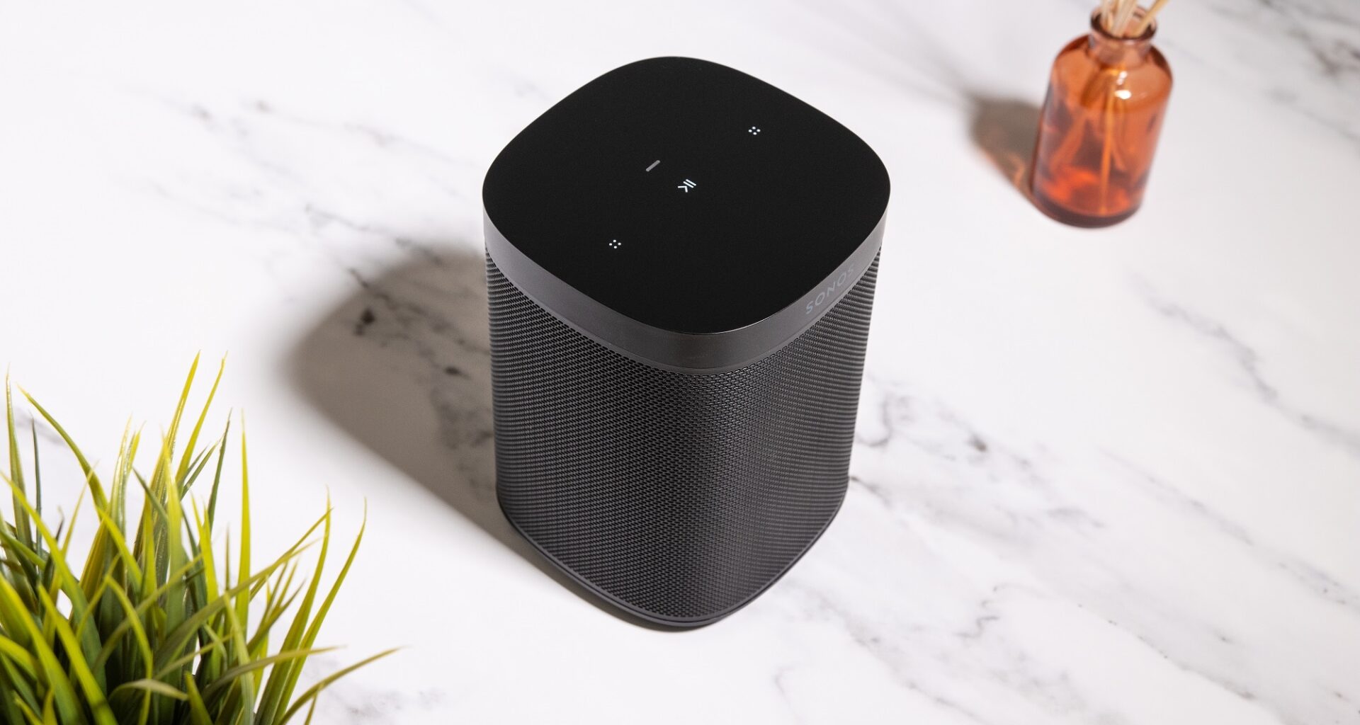 Best Smart Speakers Under $200 for 2026: Sonos vs Amazon Echo
