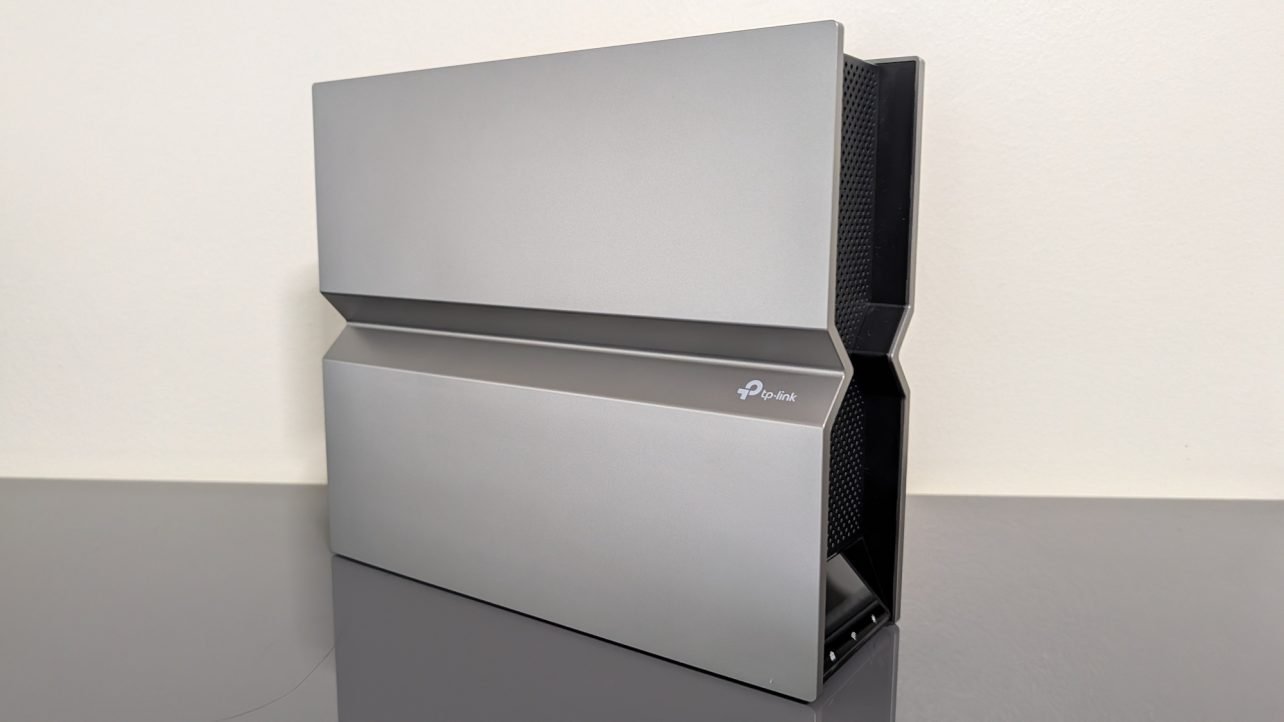 Best Mesh Wi Fi System in 2026 - TP-Link Deco BE900 vs TP-Link Archer BE900