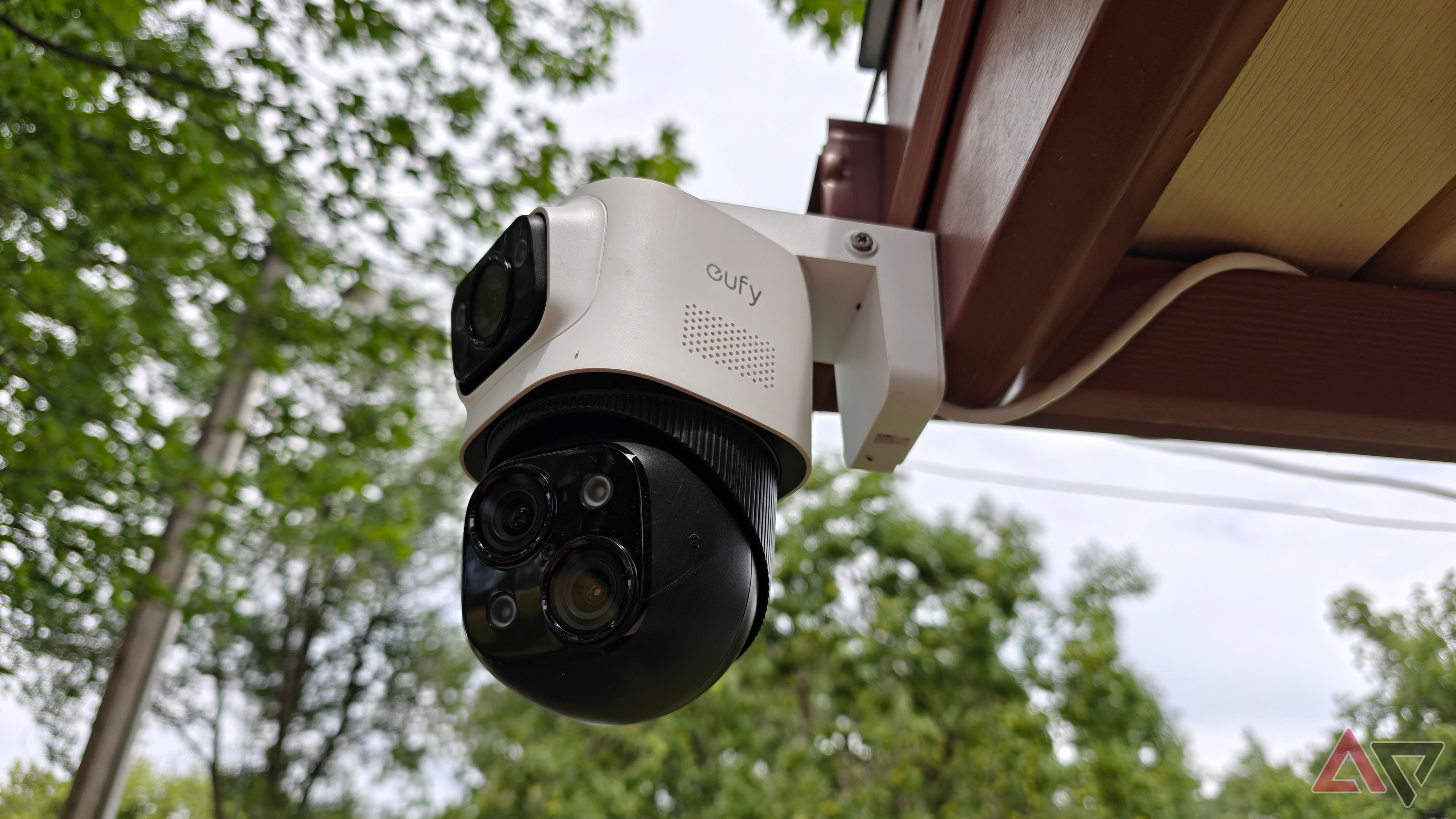 Eufy Smart Cam V4