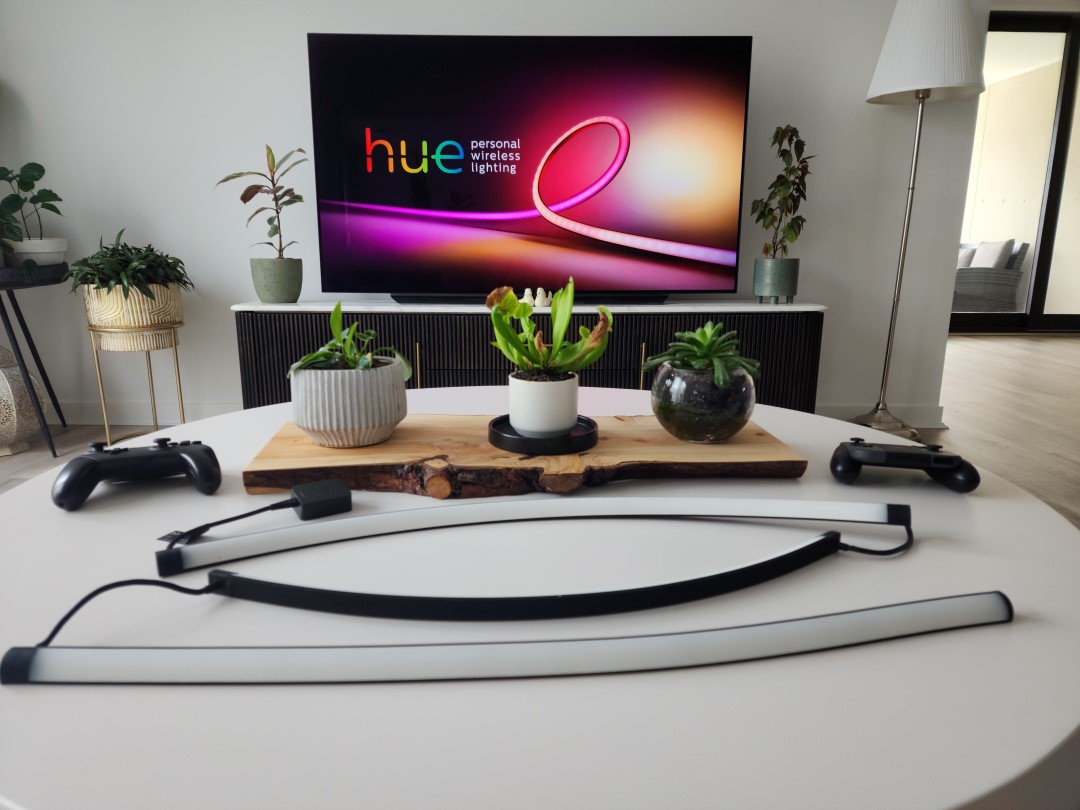 Best Smart Kitchen Gadgets Under $300: Philips Hue vs Lutron Smart Devices
