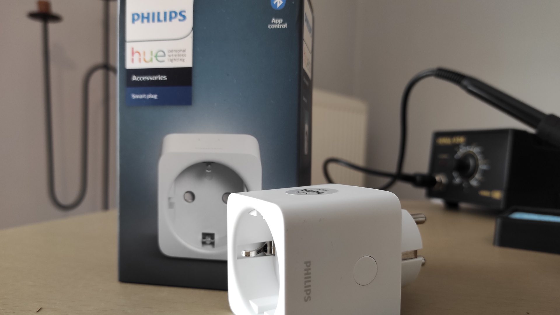 In-Depth Review of the Philips Hue Smart Energy Monitor: Best for Customizable Smart Home Solutions